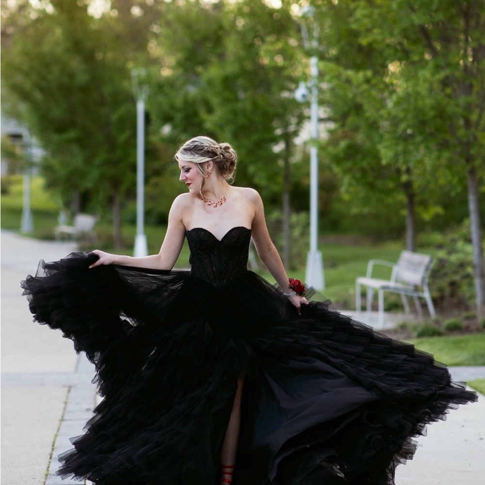 Sheri Hill prom dress